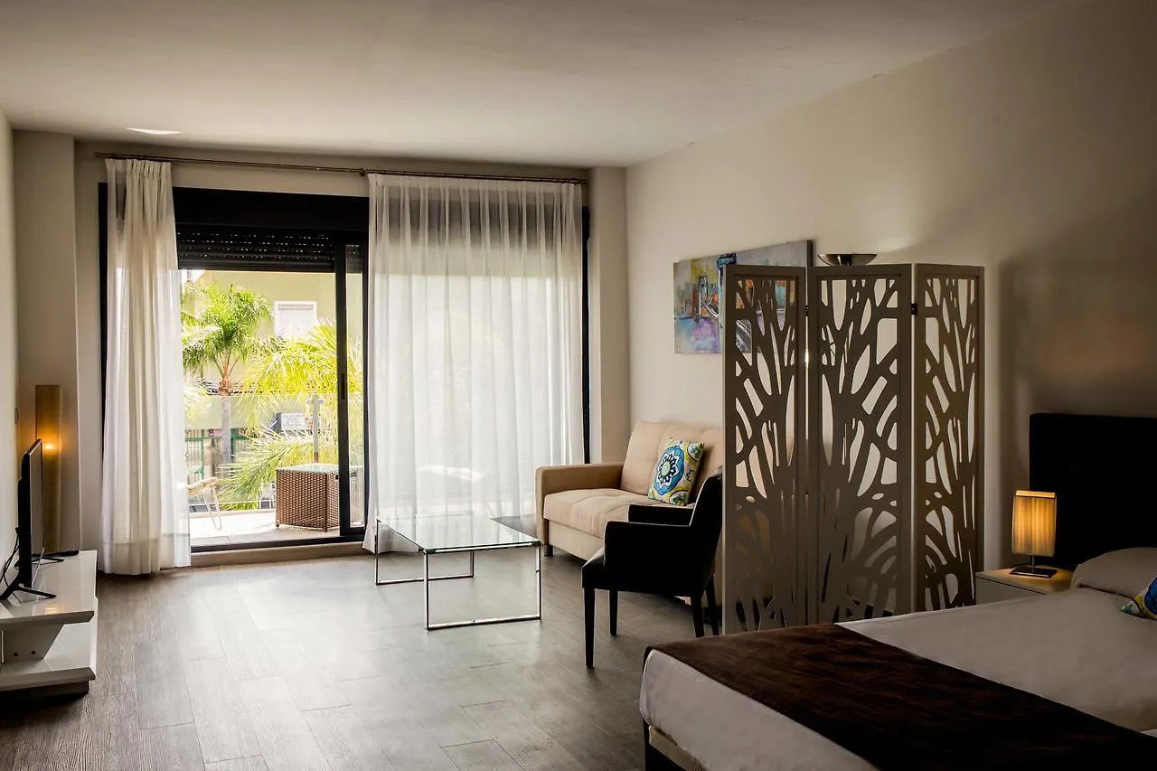 Bluesea Dimona Suites توريمولينوس